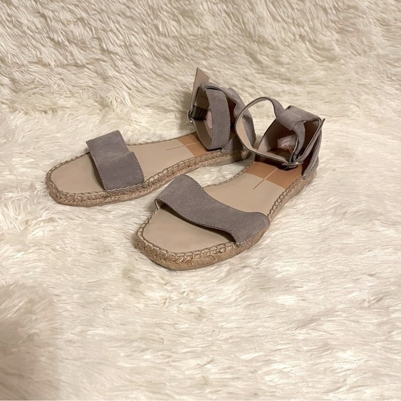 Dolce Vita Bayley Gray Suede Espadrilles Flats - Picture 2 of 5